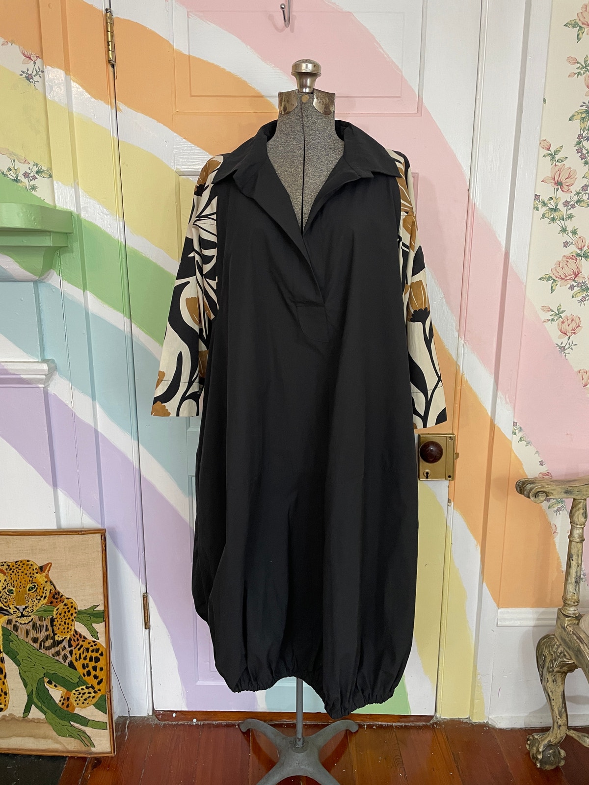 Alembika Black Cocoon Dress Size 10 Cotton Floral Sleeves Made In Israel